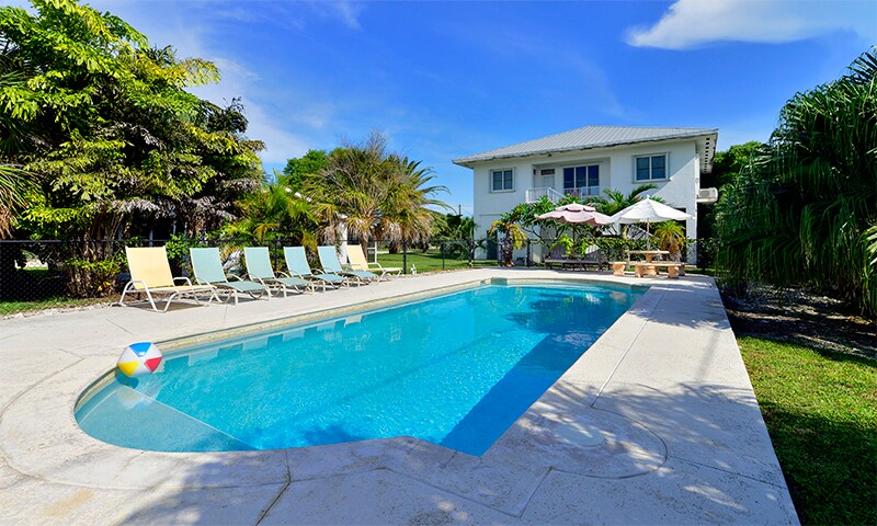 More Photos Of 21544 Overseas Hwy, Cudjoe Key Hotel For Sale