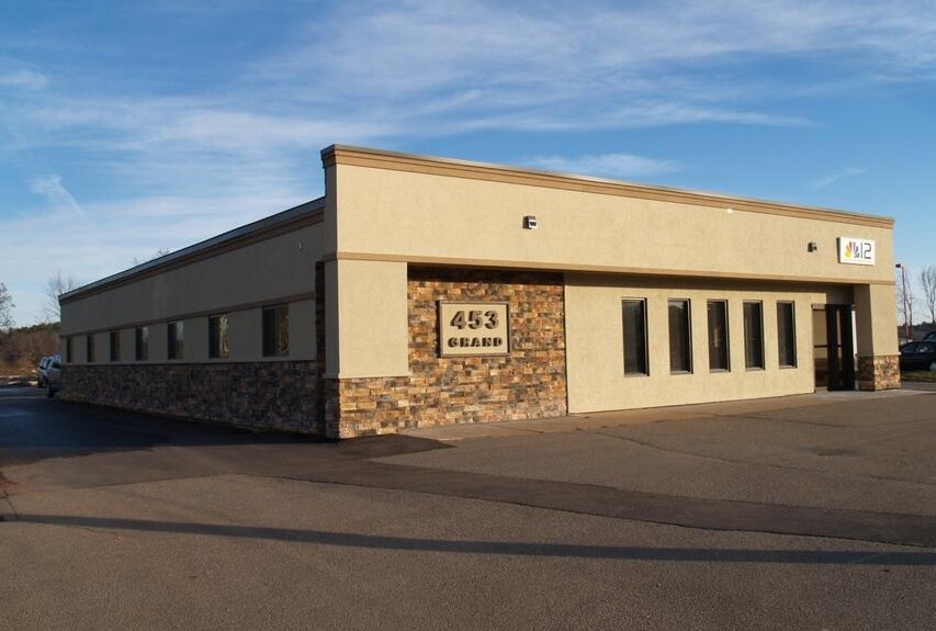 Primary Photo Of 453 Grand Ave, Schofield Office For Lease