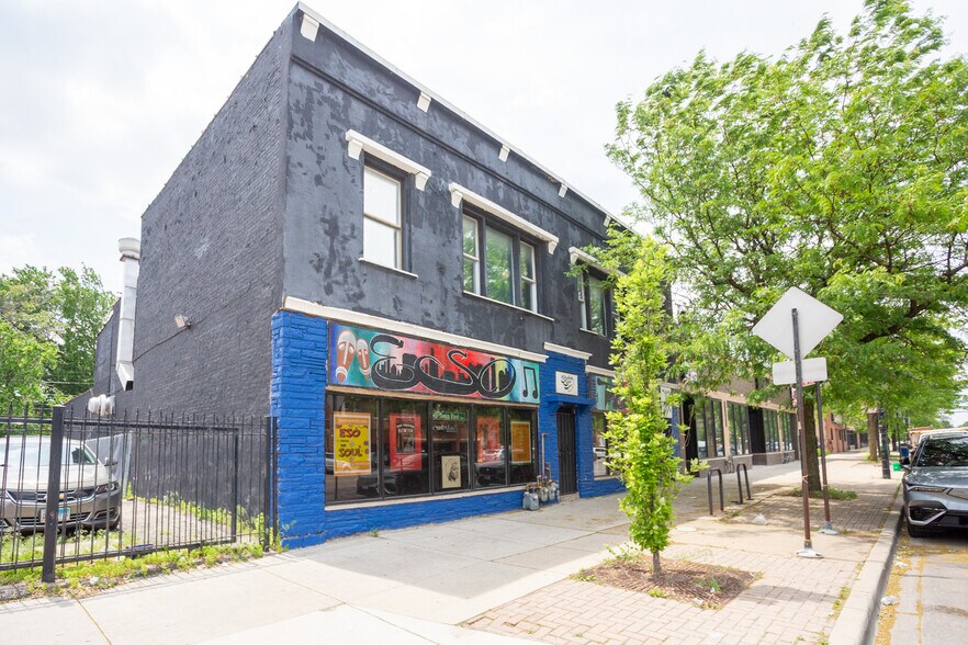 More Photos Of 5401-5403 W Madison St, Chicago Storefront Retail Residential For Sale