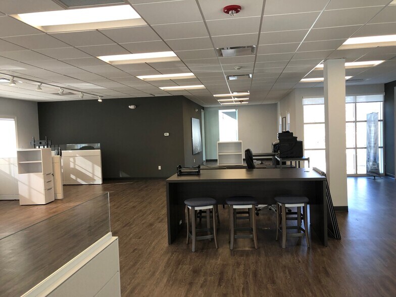 More Photos Of 32 Church Hill Rd, Newtown Office For Lease