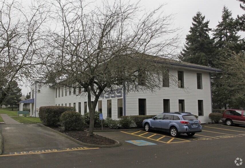 More Photos Of 14355 SW Allen Blvd, Beaverton Office For Lease