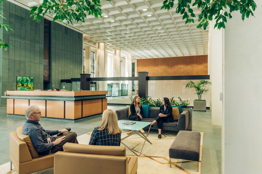 More Photos Of 707 SW Washington St, Portland Office For Lease