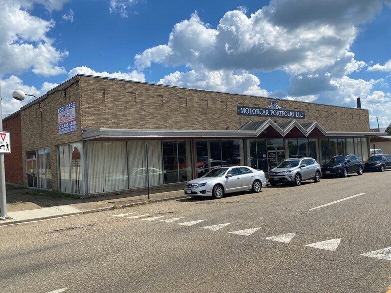 More Photos Of 730 S Market Ave, Canton Warehouse For Lease