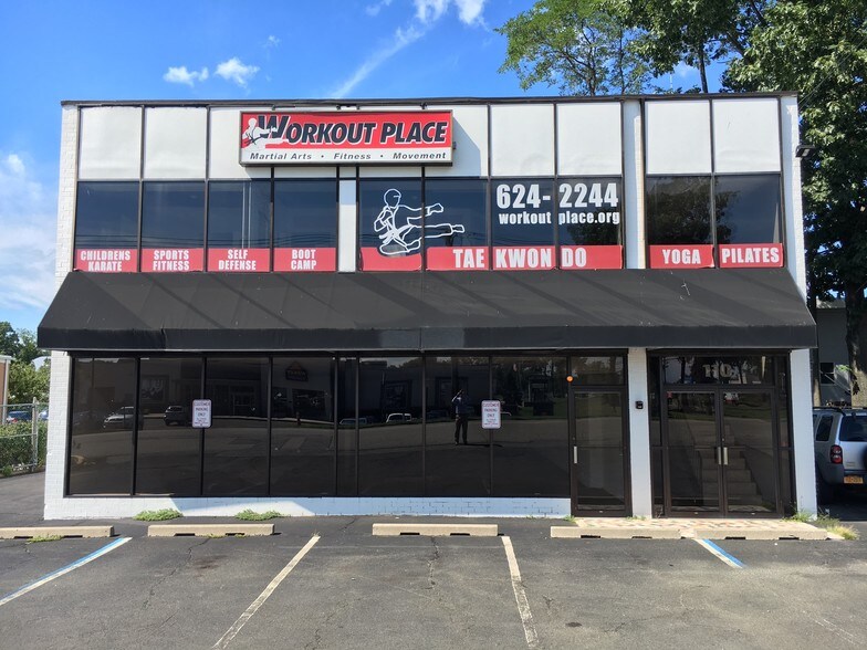 More Photos Of 110 Demarest Mill Rd, Nanuet Office Residential For Lease