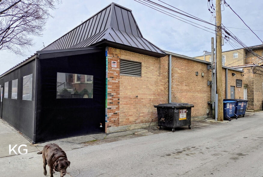 More Photos Of 3734 W Irving Park Rd, Chicago Restaurant For Lease