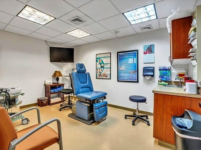 More Photos Of 6 Country Club Rd, West Oneonta Office For Sale