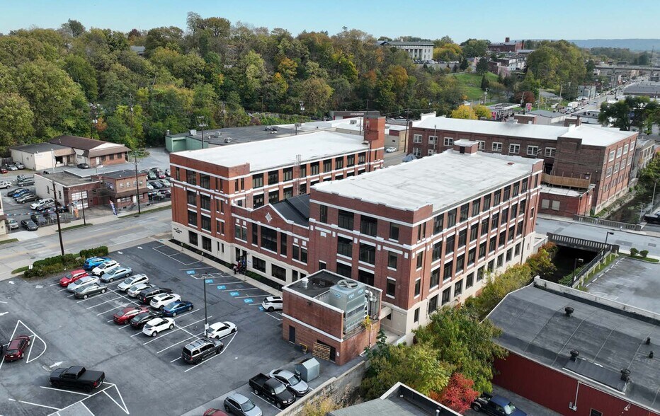 More Photos Of 100 N Cameron St, Harrisburg Office For Lease