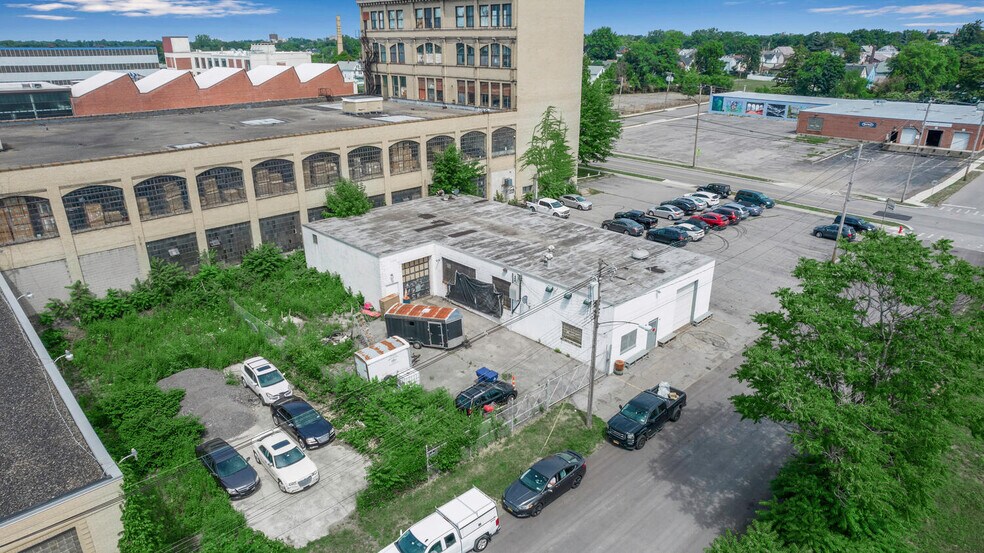 More Photos Of 142 Dutton Ave, Buffalo Warehouse For Sale
