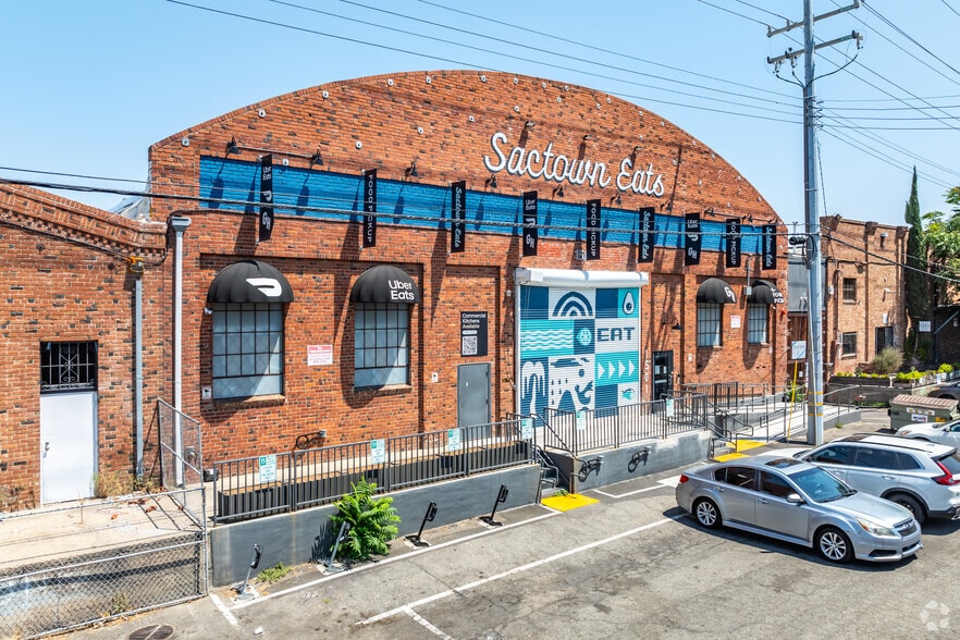 Primary Photo Of 1501 N C St, Sacramento Warehouse For Lease