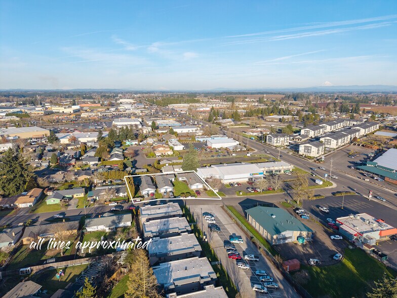 More Photos Of 1581 James St, Woodburn Multifamily For Sale