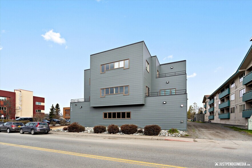 More Photos Of 1227 W 9th Ave, Anchorage Office Residential For Sale