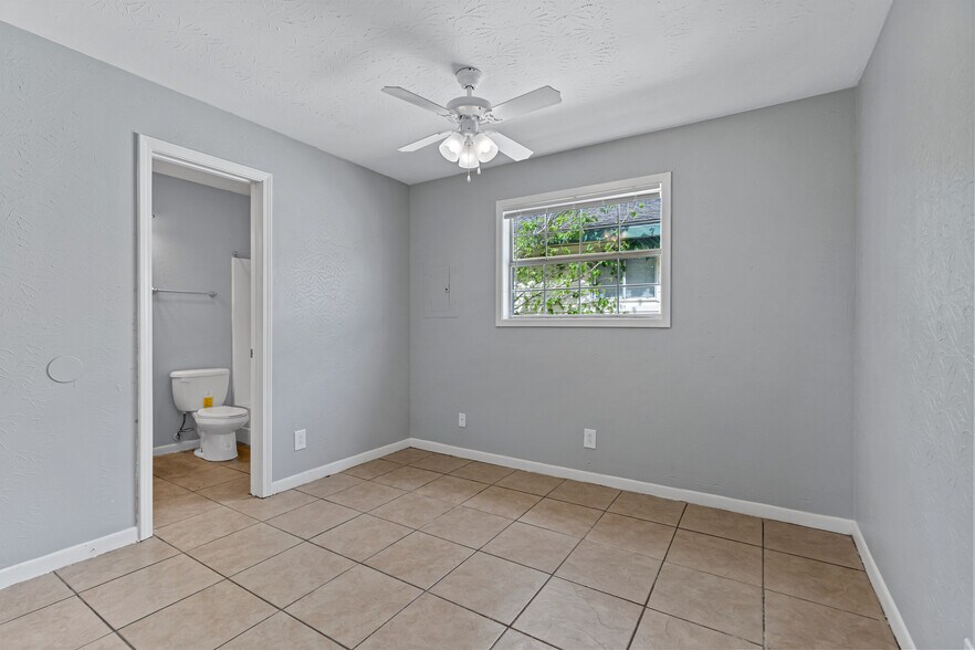 More Photos Of 1820 E Texas St, Bossier City Apartments For Sale