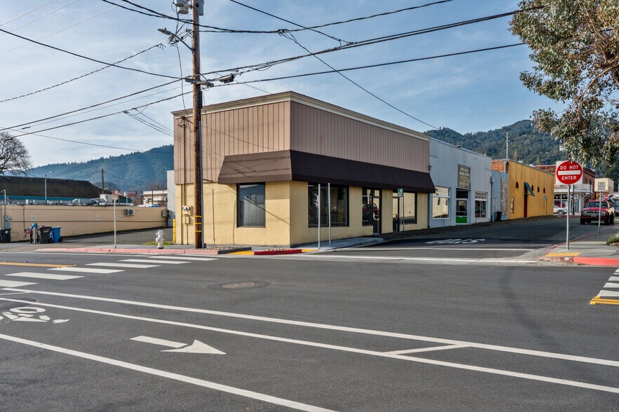 Primary Photo Of 185 E Church St, Ukiah Office For Sale