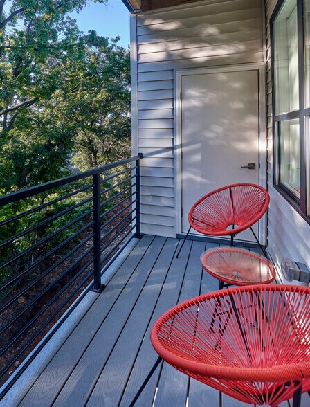 More Photos Of 307 W Elizabeth Ave, Linden Apartments For Lease