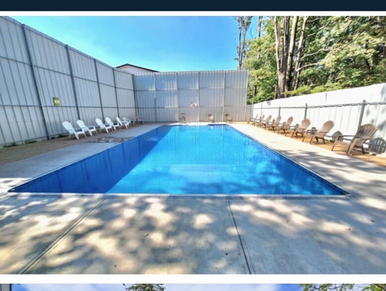 More Photos Of 82 Liberty St, Monticello Apartments For Sale