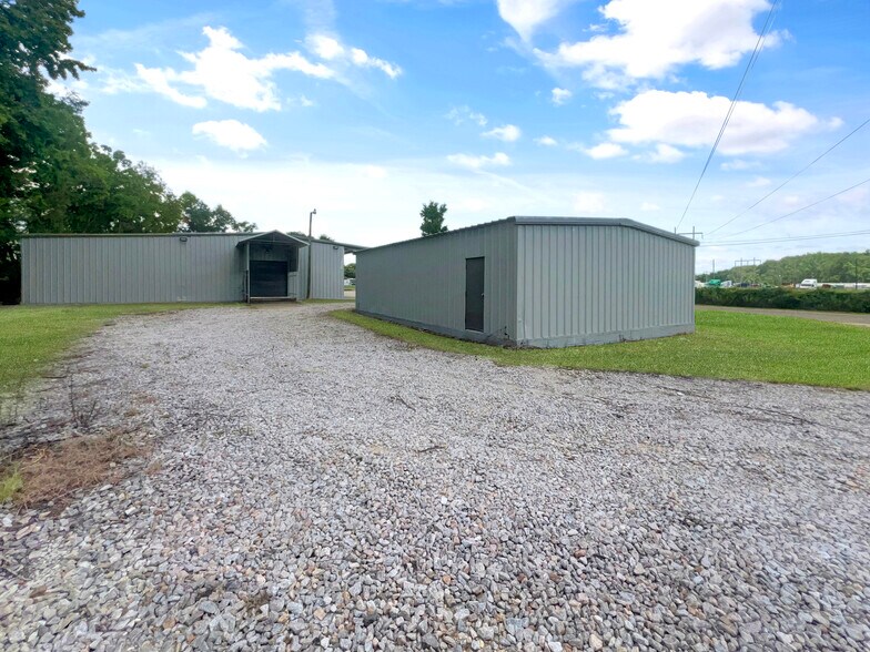 More Photos Of 3220 Money Rd, Montgomery Distribution For Lease