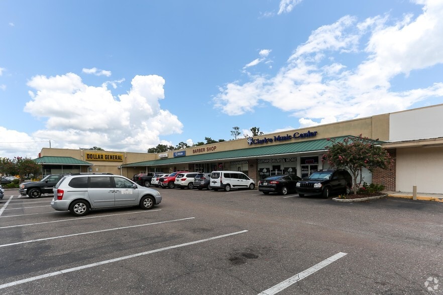 More Photos Of 5501-5541 Roosevelt Blvd, Jacksonville General Retail For Lease
