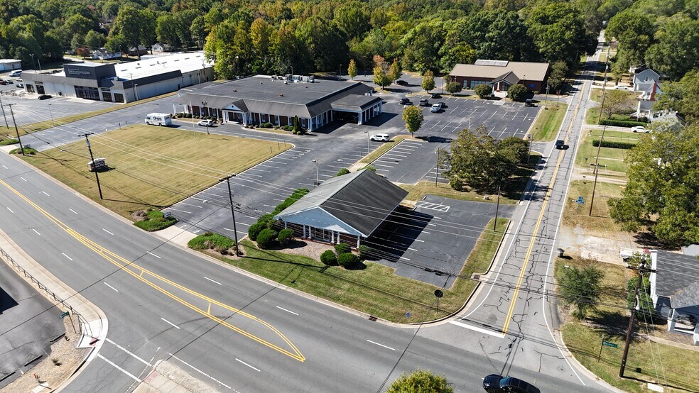 Primary Photo Of 1714 Dale Earnhardt Blvd, Kannapolis Office For Sale