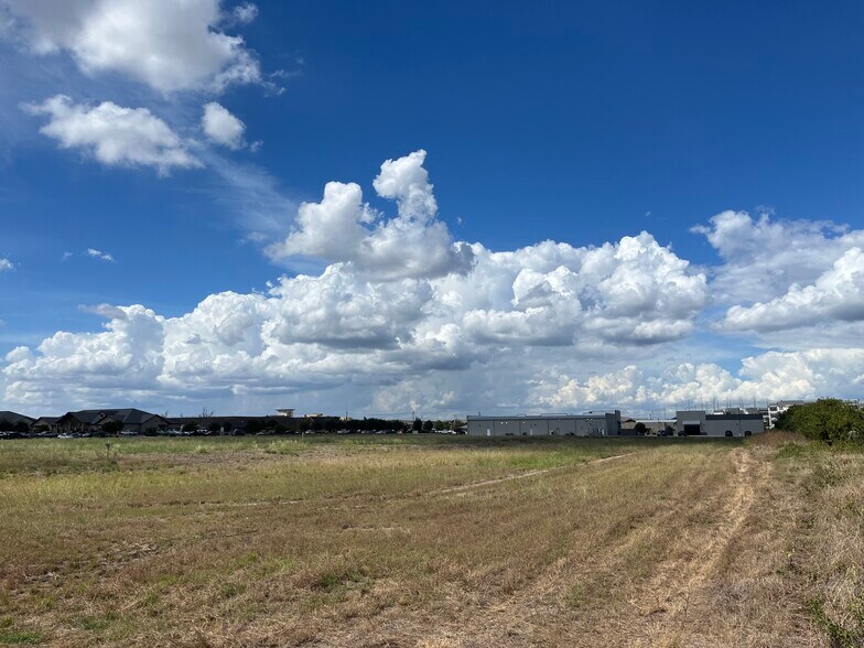 More Photos Of 799 Generations Dr, New Braunfels Land For Sale