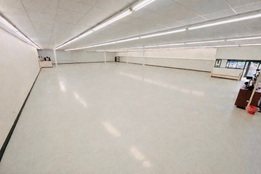 More Photos Of 4539 Teays Valley Rd, Scott Depot Storefront Retail Office For Lease