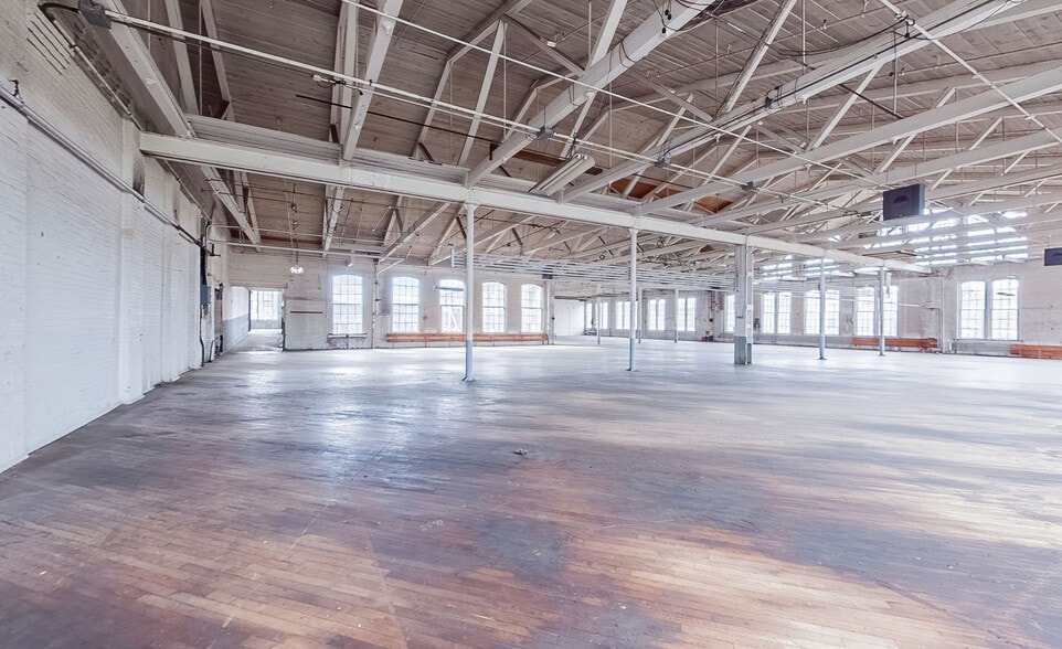 More Photos Of 480 W 5th St, Bloomsburg Manufacturing For Sale
