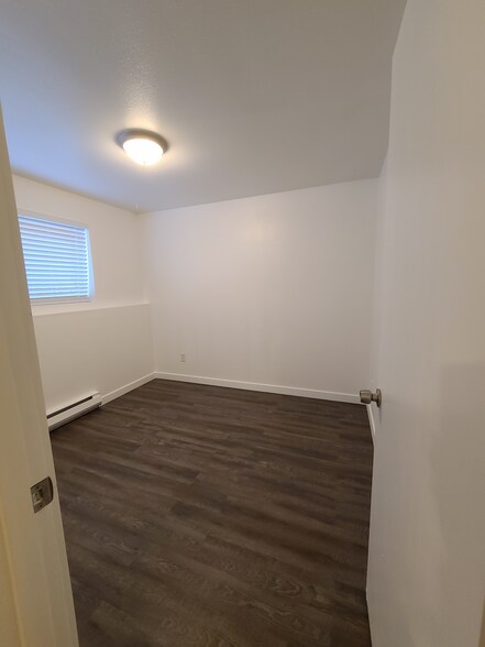 More Photos Of 3510 W Elmore St, Seattle Apartments For Sale