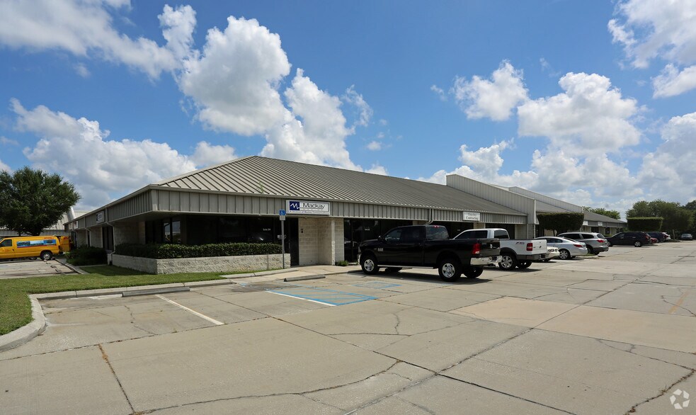 Primary Photo Of 4951 E Adamo Dr, Tampa Showroom For Lease