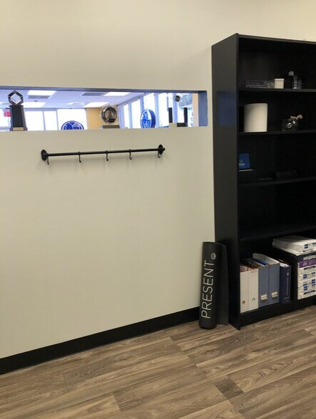 More Photos Of 2240 N Scottsdale Rd, Tempe General Retail For Lease