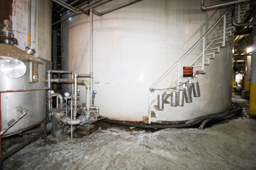 More Photos Of 6059 159th St, Galva Food Processing For Sale