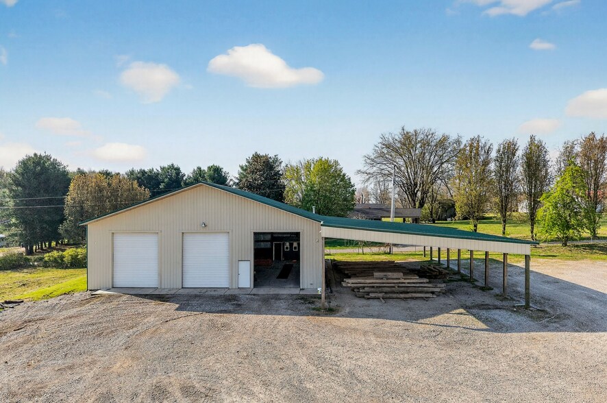 More Photos Of 350 5th S ave, Baxter Industrial For Lease