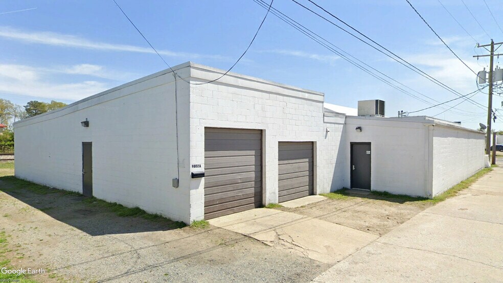 Primary Photo Of 9802 Hosier St, Newport News Manufacturing For Lease