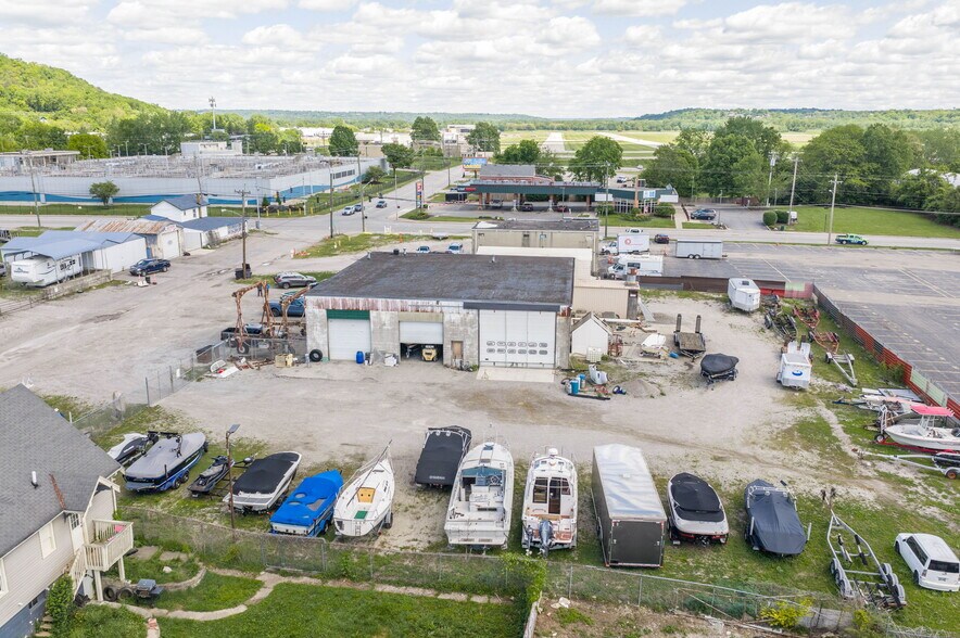 More Photos Of 126 Wilmer Ave, Cincinnati Industrial For Sale