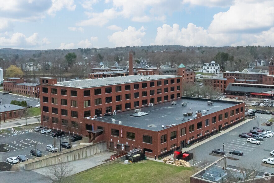 More Photos Of 40-50 High St, North Andover Research And Development For Lease