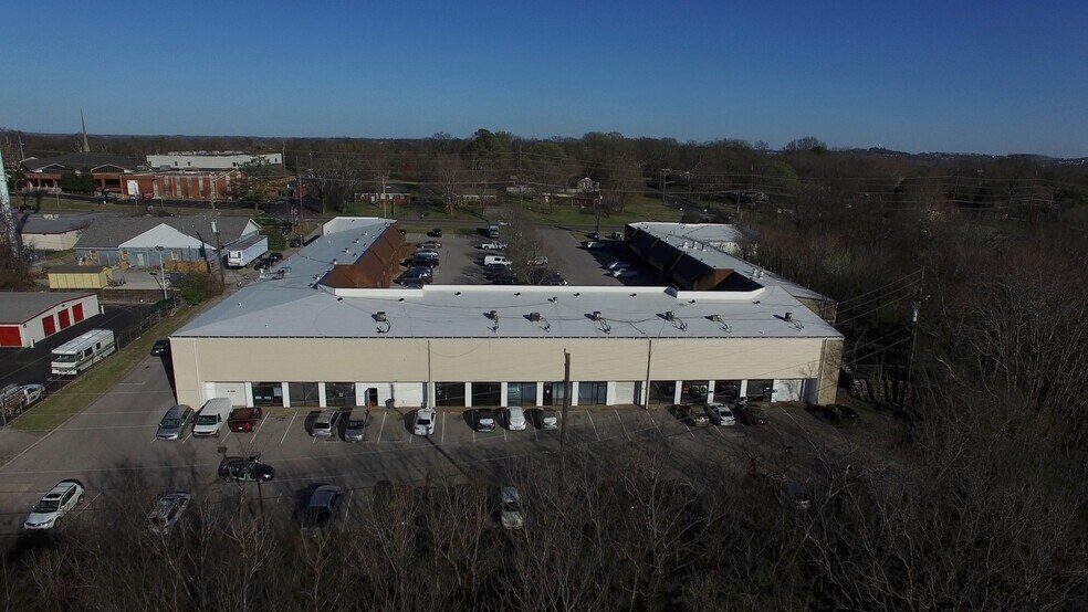 More Photos Of 4825 Trousdale Dr, Nashville Unknown For Lease