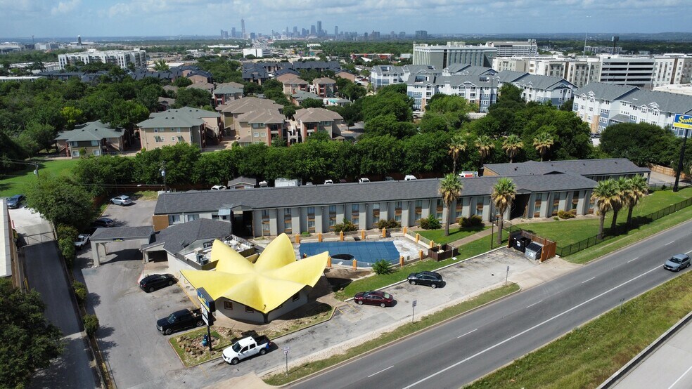 Primary Photo Of 6201 E Highway 290, Austin Hotel For Sale