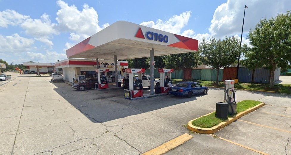Primary Photo Of 1616 Dale Mabry Hwy, Lutz Auto Repair For Sale