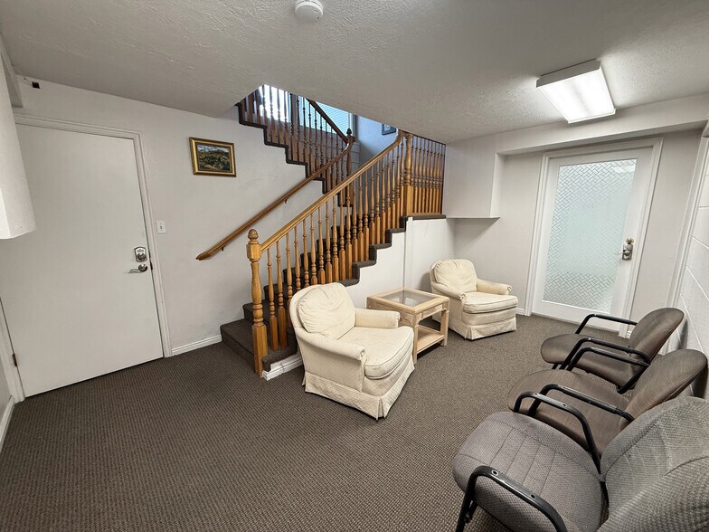 More Photos Of 560 S State, Orem Office For Sale