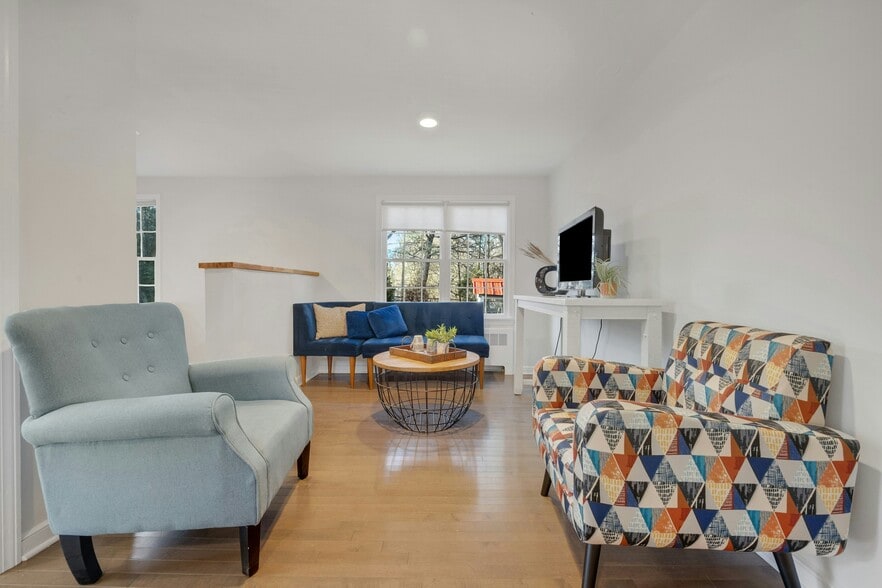 More Photos Of 4 Whitney Street Ext, Westport Office Residential For Sale