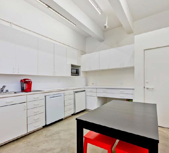 More Photos Of 2224 Main St, Santa Monica Office Residential For Sale
