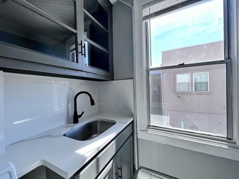 More Photos Of 200 Bergenline Ave, Union City Multifamily For Sale