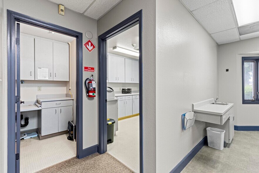 More Photos Of 1045 Live Oak Blvd, Yuba City Medical For Lease