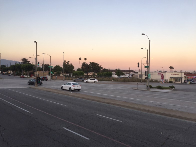 More Photos Of 240 N Altadena Dr, Pasadena Land For Sale