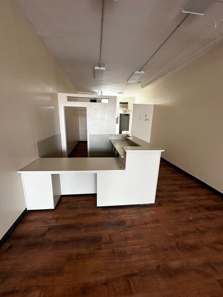More Photos Of 185-189 N Washington Ave, Bergenfield Freestanding For Lease