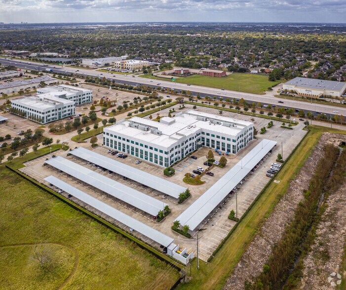 More Photos Of 10344 Sam Houston Park Dr, Houston Office For Lease