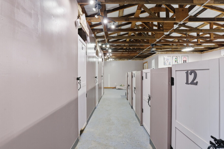 More Photos Of 6720 Dick Price Rd, Mansfield Office For Lease