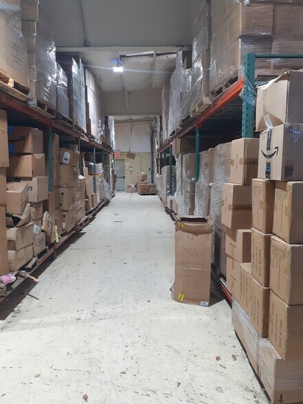 More Photos Of 80 Black Meadow Rd, Chester Warehouse For Sale