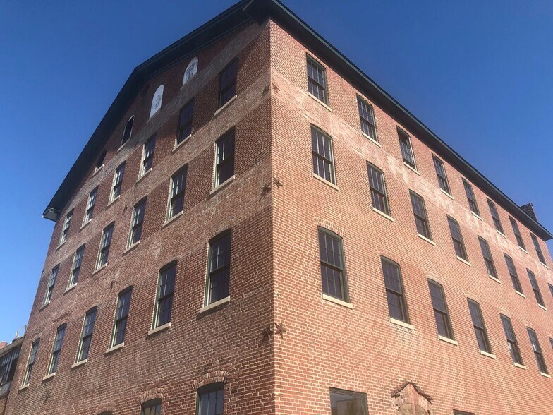 More Photos Of 711 Brent St, Louisville Loft Creative Space For Lease