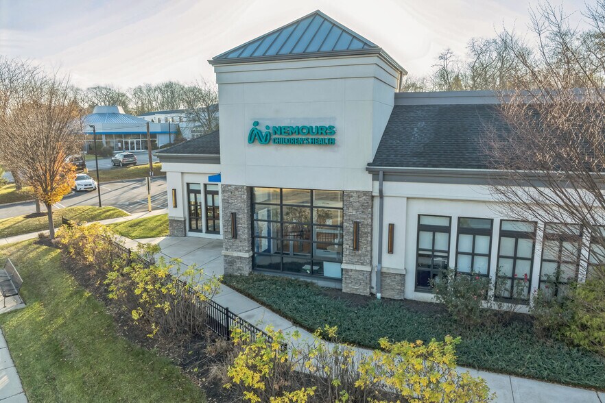 More Photos Of 1676 E Lancaster Ave, Paoli Freestanding For Sale