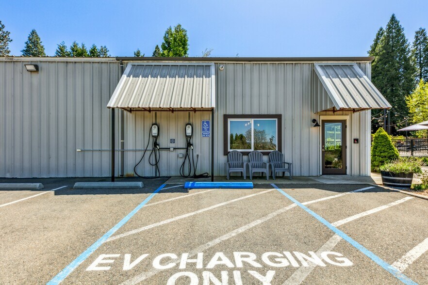 More Photos Of 2875 Larsen Dr, Camino Winery Vineyard For Sale