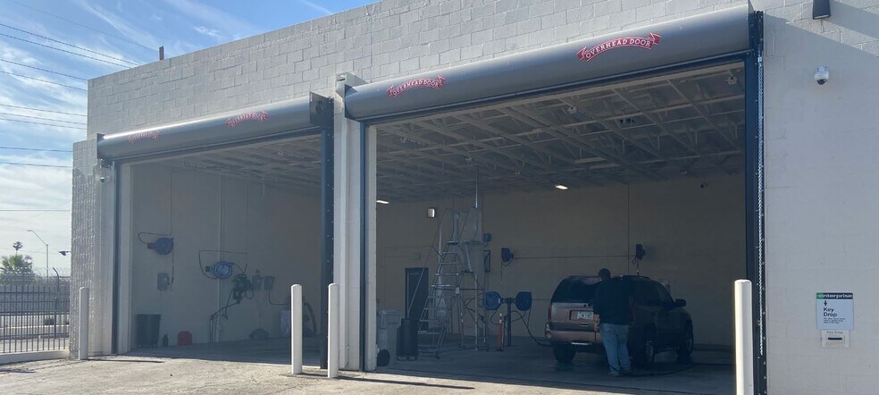 More Photos Of 330 N 24th St, Phoenix Light Distribution For Sale